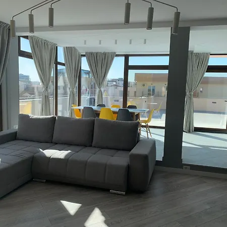 בית נופש Brand New Luxurios Loft By The Sea Năvodari
