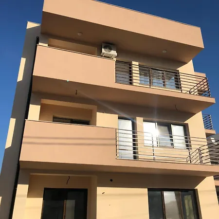 Brand New Luxurios Loft By The Sea Vakantiehuis