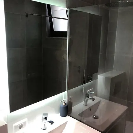 Brand New Luxurios Loft By The Sea בית נופש